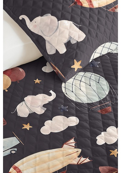 Evimde Bambaşka Uçak Balon Lacivert Çocuk Odası Tek Kişilik Pike Takımı - Bulutlu Retro 160x220  CM Yatak Örtüsü