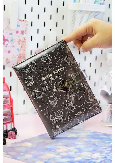 Victoria's Journals Hello Kitty Hush Hush Kilitli Çizgili Defter – 160 Yaprak, Kutulu, Özel Tasarım