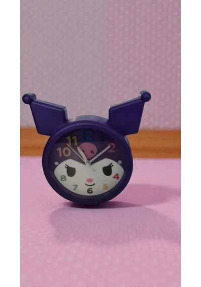 Kuromi Masa Üzeri Çalar Saat Büyük Boy 17cm 17 Cm Renk Karışık Gelir Çok Renkli