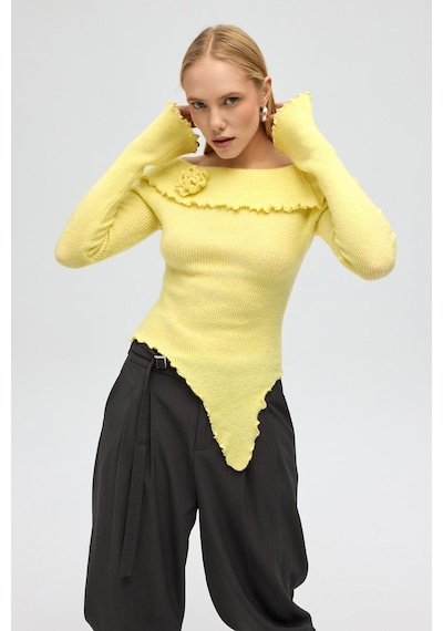 Mai Collection Mai Studios Co. Casica Carmen Yaka Sarı Triko Kazak sarı