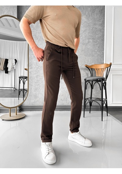 Modefendi İp Ve Düğme Detaylı %100 Gofre Kumaş Jogger Pantolon Kahverengi Modefendi İp Ve Düğme Detaylı %100 Gofre Kumaş Jogger Pantolon Kahverengi