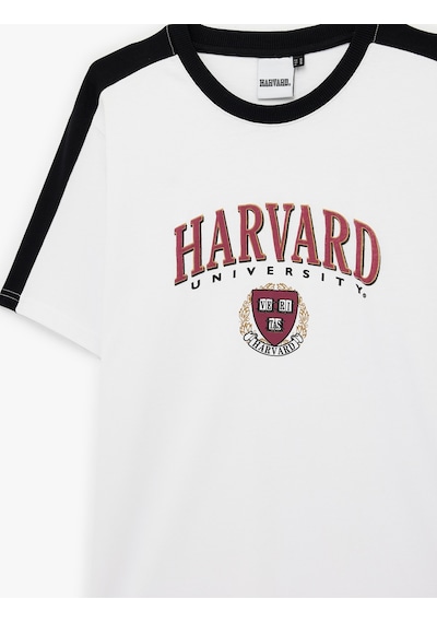 Koton Regular Fit Kısa Kollu Renk Kontrastlı Bisiklet Yaka Baskılı Harvard Lisanslı Tişört Beyaz 6sam10035mk Beyaz