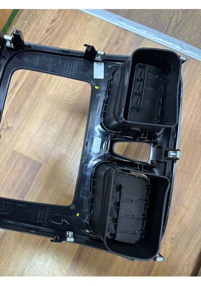 Dacia Duster Sandero 2 Logan 2 Kalorifer Izgara Komple 682601883r siyah