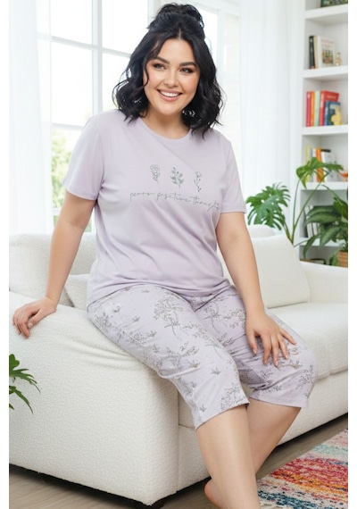 Siyah İnci Desenli Pamuklu Büyük Beden Battal Boy Örme Kapri Pijama Takım 26112854 Lila Siyah İnci Desenli Pamuklu Büyük Beden Battal Boy Örme Kapri Pijama Takım 26112854 Lila