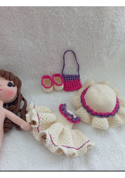 Amigurumi Vera Bebek
