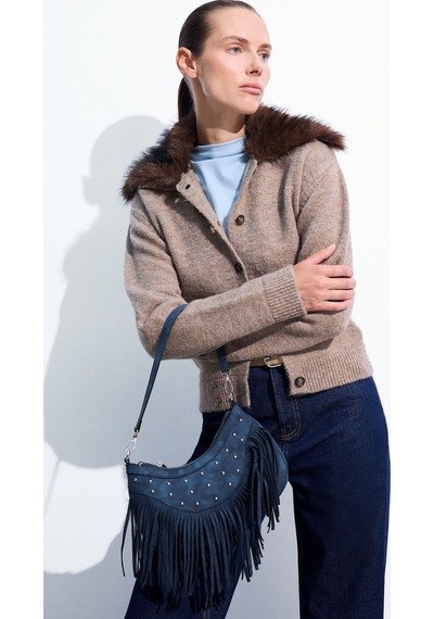 Defacto Regular Fit Kürk Detaylı Polo Yaka Triko Basic Hırka H8291ax26wnbg588 Bej-bg588