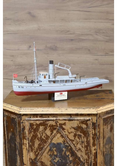 TCG Nusret Mayın Gemisi Maketi