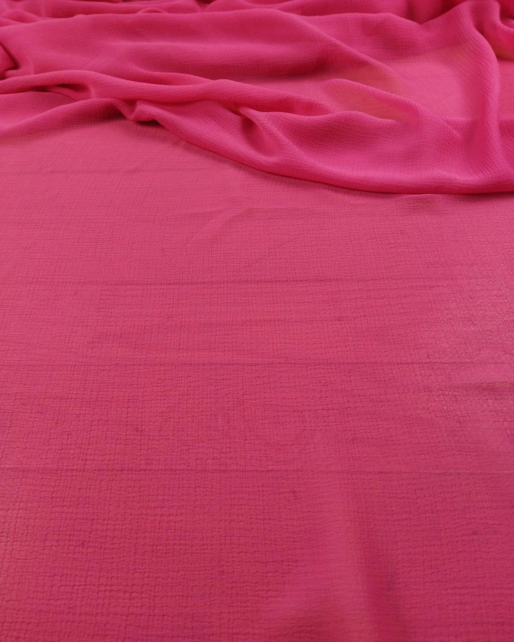Şifon Fuşya Renkte En 140 Cm X Boy 220 Cm -2000