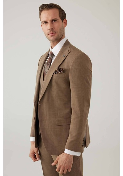 Erkek Bej Slim Fit Yelekli Sivri Yaka Takım Elbise