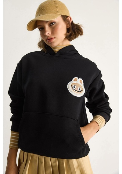 Shade Kadın Nakış İşlemeli Kapüşonlu Kanguru Cepli Sweatshirt 6045 60284098 - Siyah