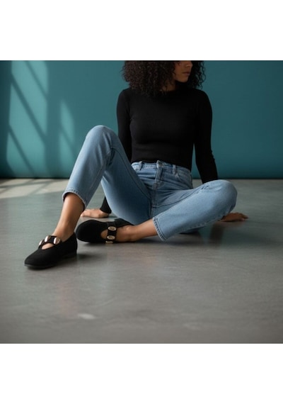 Ne&ve Shoes Siyah Süet Gold Aksesuar Detaylı Lastikli Kadın Şık Ve Rahat Babet