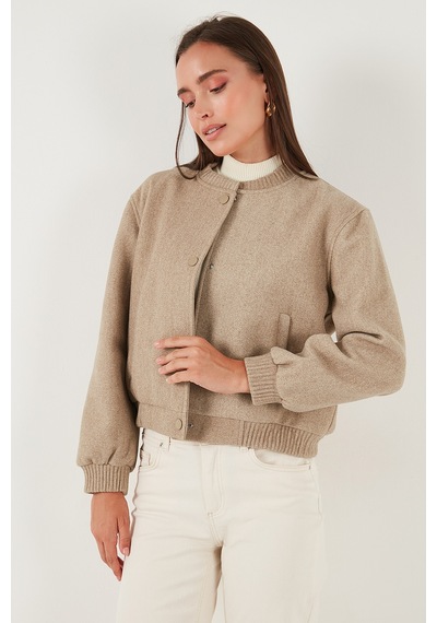 Lela Loose Fit Sıfır Yaka Çıtçıtlı Kaşe Kısa Bayan Mont 6810178 Bej