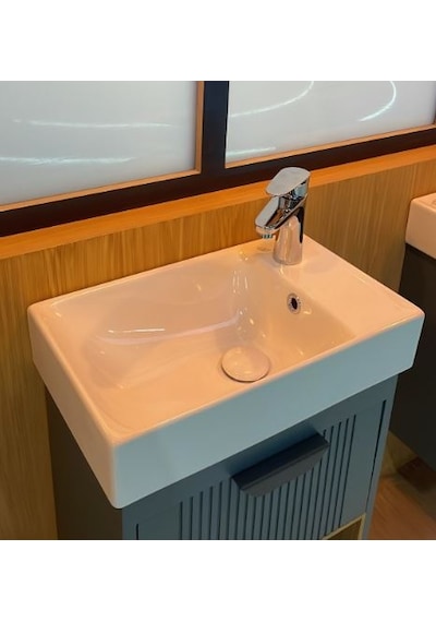 Turkuaz Seramik Cerastyle Sharp Etajerli Lavabo 50 x 30 CM