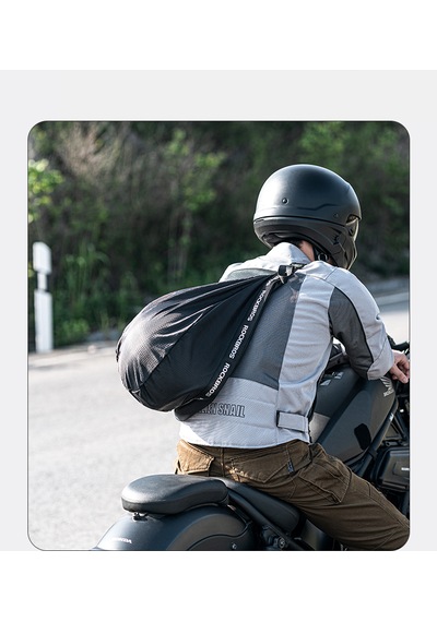 Rockbros 7l Reflektörlü Unisex Motorcu Kask Çantası Antrasit - Siyah
