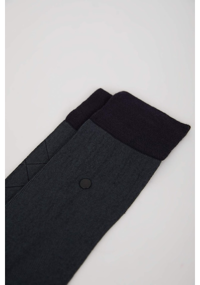 DeFacto Erkek Dikişsiz Metal Pinli Ultra Soft 2'li Bambu Premium Uzun Çorap C2536AXNSNV2