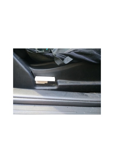 2004 Hyundai Tiburon Koltuk Bırakma Kolu