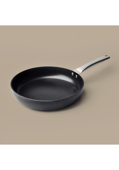 Gigilli Esperanza Titanyum Tava 24 Cm Diğer