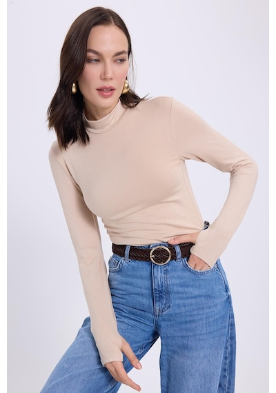 Tudors Kadın Regular Fit Klasik Kesim Viskon Kumaş Balıkçı Yaka Bej Bluz -34621