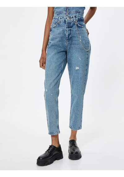 Koton Yırtık Kot Pantolon Standart Bel Zincir Detaylı Cepli Pamuklu - Mom Jean Açık İndigo 4sal40434md Açık İndigo Koton Yırtık Kot Pantolon Standart Bel Zincir Detaylı Cepli Pamuklu - Mom Jean Açık İndigo 4sal40434md Açık İndigo