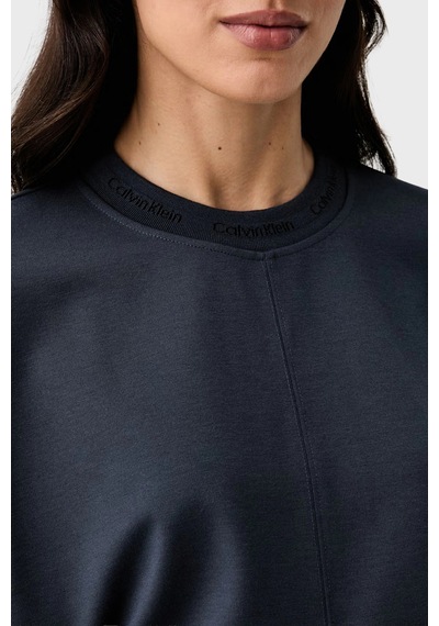 Calvin Klein Logolu Oversize Yuvarlak Yaka T Shirt Lv047g235gcge Bayan T Shirt Lv047g235g Cge Lacivert Calvin Klein Logolu Oversize Yuvarlak Yaka T Shirt Lv047g235gcge Bayan T Shirt Lv047g235g Cge Lacivert