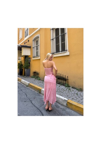 J&kstores Asimetrik Kesim Dantel Detaylı Midi Boy Straplez Crop-etek Takım Pembe