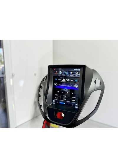 Ford Courier Tesla Multimedya Navigasyon Android Gerçek 4gb Ram Carplay