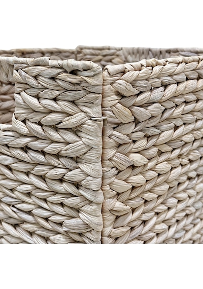 Eskitme Beyaz Dekoratif Kutu 30x30x30 Cm Çok Renkli