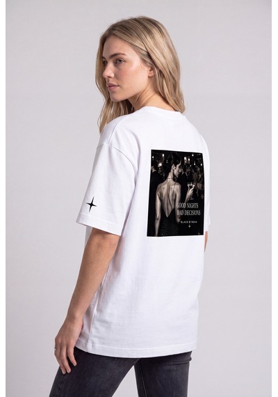 Black Nova Oversize Baskılı Unisex Tişört Bad Decisions Beyaz