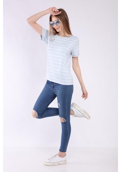 Neslice Kadın Basic Yaka Kısa Kol T-Shirt