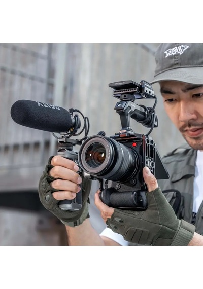 Smallrig Kafes 4902 Panasonic Lumıx S1 Iı / S1 Iıe / S1r Iı / S5 Iı / S5 Iıx / G9 Iı İçin