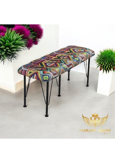 By Hakan Aşkın Siyah Metal Ayaklı Rug Pattern Line Style 2025 Babyface Puf & Bench Kilim Desen Çok Renkli Rugg