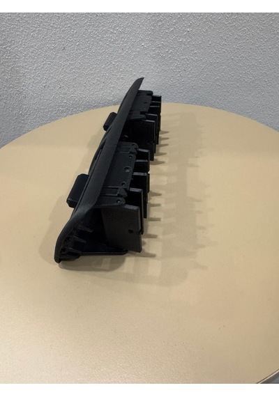 Vectra A O Orta Izgara Kalorifer Havalandırma Çerçeve Arka Dikey Parçalı