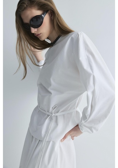 Suud Collection Beyaz Lara Kemerli Bluz