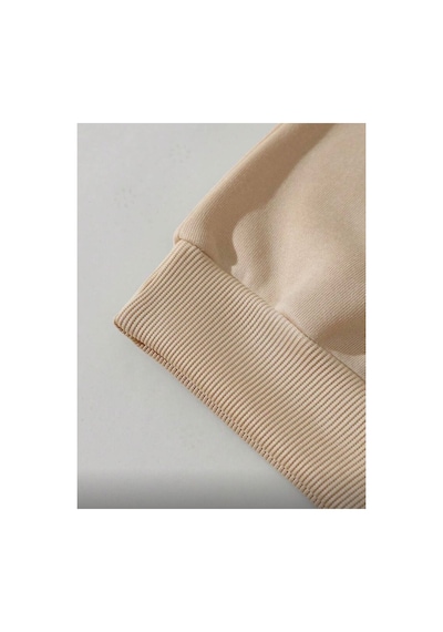 Herkesemoda Çilek Baskı Detaylı Bisiklet Yaka Sweatshirt Bej