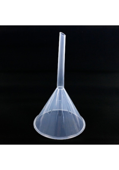 Plastik Huni 100 Mm