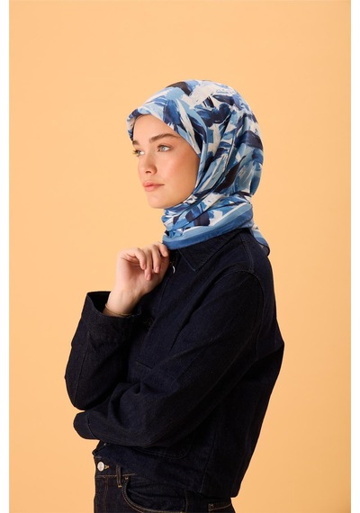 Silk Home Organik Pamuk İpek Eşarp İndigo-siyah-beyaz-gece Mavisi-bebe Mavi Desenli Kaymaz Tok Duruşlu 90x90 Çok Renkli Silk Home Organik Pamuk İpek Eşarp İndigo-siyah-beyaz-gece Mavisi-bebe Mavi Desenli Kaymaz Tok Duruşlu 90x90 Çok Renkli