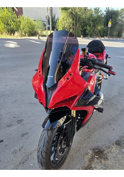 Motocam Qj Srk 25 R Ön Cam 2023-2026 Model 42cm Siyah Renkli 4mm