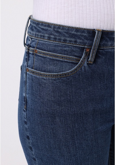 Colins Slim Fit Dar Paça Kadın İndigo Jean Pantolon Cl1076749 Q1.v1 Dn02805 Mavi Colins Slim Fit Dar Paça Kadın İndigo Jean Pantolon Cl1076749 Q1.v1 Dn02805 Mavi