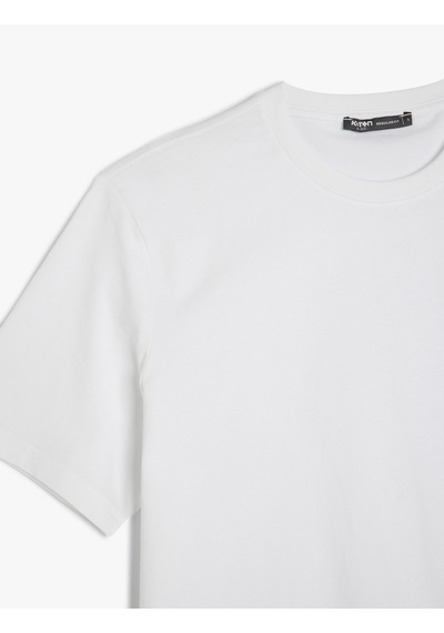 Koton Bisiklet Yaka Pamuklu Regular Fit Kısa Kollu Basic Tişört Beyaz 5sam10063hk Beyaz