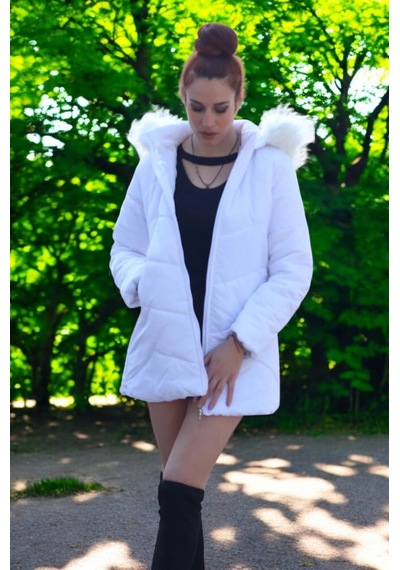Barbora Kapüşonlu Kürklü Kışlık Orta Boy Şişme Kadın Mont Beyaz