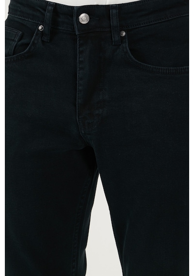 Buratti Pamuklu Comfort Fit Normal Bel Düz Paça Jeans Erkek Kot Pantolon 412C05Texas Koyu Lacivert Buratti Pamuklu Comfort Fit Normal Bel Düz Paça Jeans Erkek Kot Pantolon 412C05Texas Koyu Lacivert