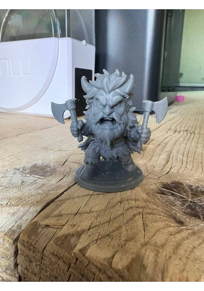 Viking Berserker Savaşçı Heykeli - Dekoratif Mini Figür Biblo - Masaüstü Aksesuarı