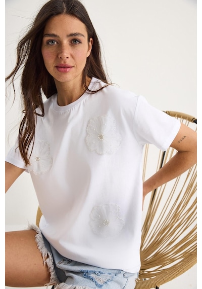 Shade Bisiklet Yaka Çiçek Aksesuarlı Kısa Kollu T-shirt 60602060 - Beyaz