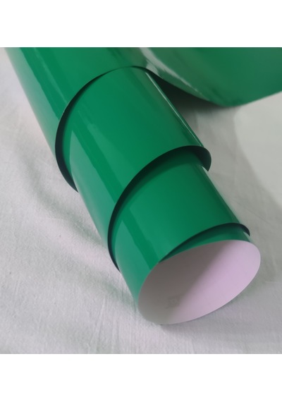 Yeşil Renk Dayanıklı Araç Motor Mobilya Folyosu 126cm X 30 Cm