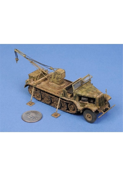 Trumpeter 07251 1/72 Ölçek, Yarı Paletli Döner Vinç 6t ,18t Sd.kfz.9/1 , Plastik Model Kiti-55669