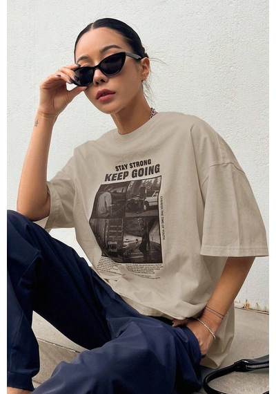 Unisex Keepgoing Baskılı Tasarım Tshirt Bej