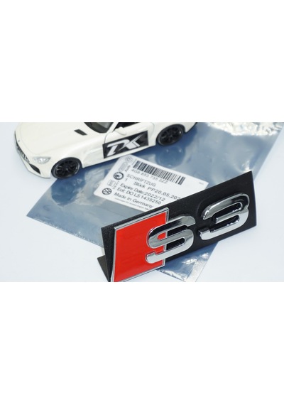 Dk Tuning S3 Gümüş Kırmızı 3d Ön Panjur Logo Audi İle Uyumlu