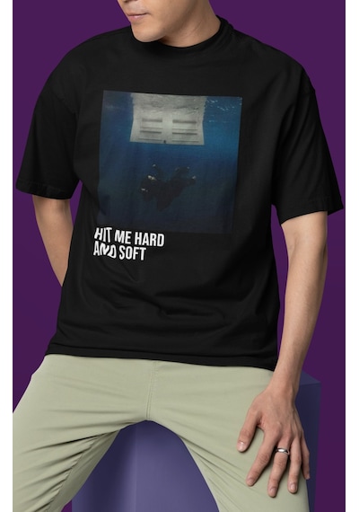 Sevbano Billie Eilish Hit Me Hard And Soft Baskılı Unisex Oversize Şarkıc Siyah Sevbano Billie Eilish Hit Me Hard And Soft Baskılı Unisex Oversize Şarkıc Siyah