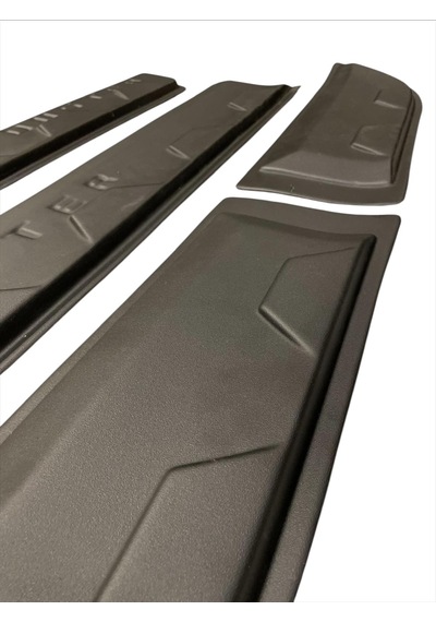 Dacia Duster Kapı Koruma Seti 2018-2023 Sonu Uyumlu
