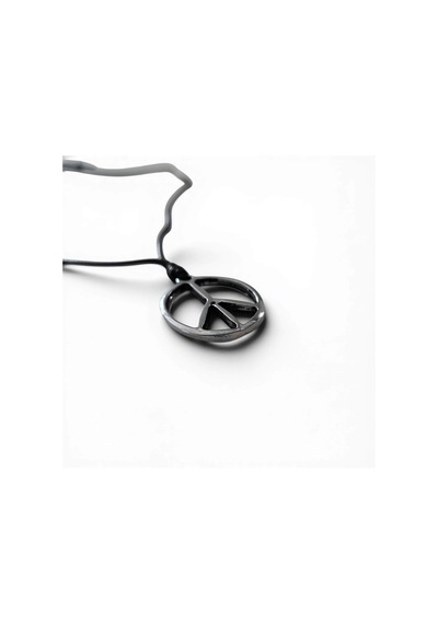 Krom Kaplama Barış Sembolü Figürlü Unisex Kolye - Yağlı Koton Kordonlu Ayarlanabilir Peace İşaretli Minimalist Tılsım Kolye Siyah Gümüş Krom Kaplama Barış Sembolü Figürlü Unisex Kolye - Yağlı Koton Kordonlu Ayarlanabilir Peace İşaretli Minimalist Tılsım Kolye Siyah Gümüş